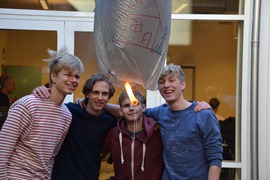 2016.11.11 1.g studieretningsdage luftballon (22)